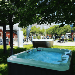 Festival del Verde e del Paesaggio - Minipiscina Jacuzzi J-125