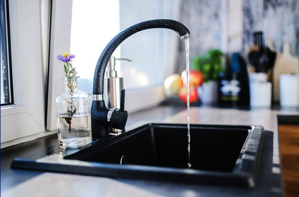 Come scegliere il top cucina? Breve guida ai materiali