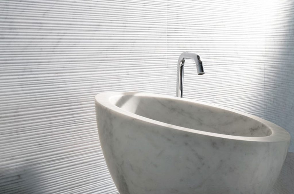 Rivestimento doccia: quali sono i materiali ideali?